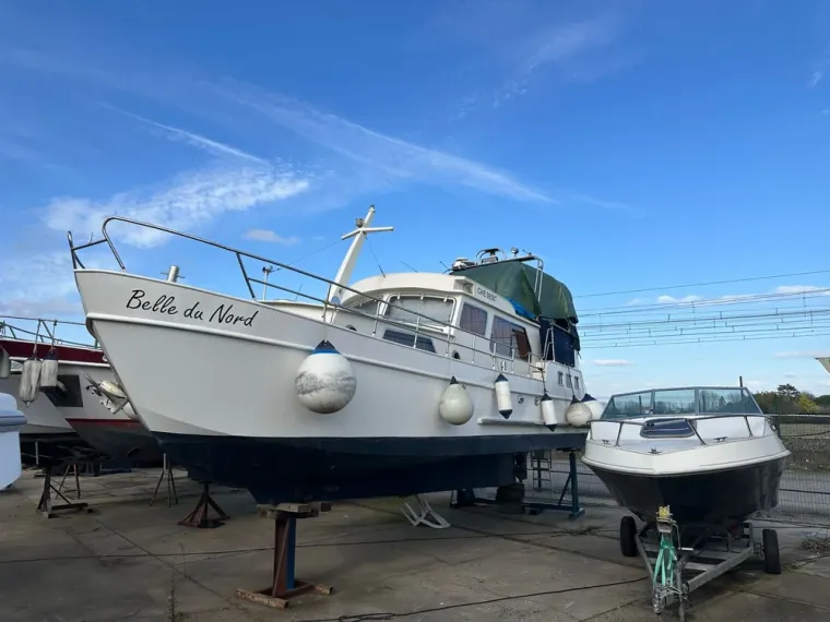 Quelle peinture antifouling choisir pour naviguer sur le canal du midi ?, Castelsarrasin, Chantier Fluvial Castelsarrasin